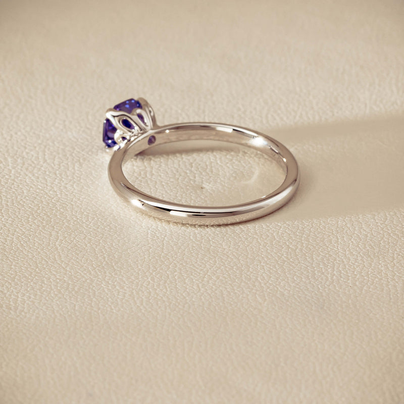 18ct White Gold Tanzanite Mini Octavia Ring - Ring - Walker & Hall