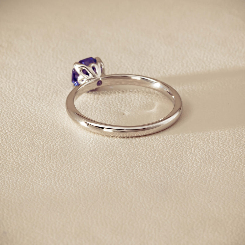 18ct White Gold Tanzanite Mini Octavia Ring - Ring - Walker & Hall