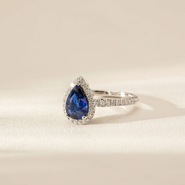 Sapphire and diamond Sierra Ring