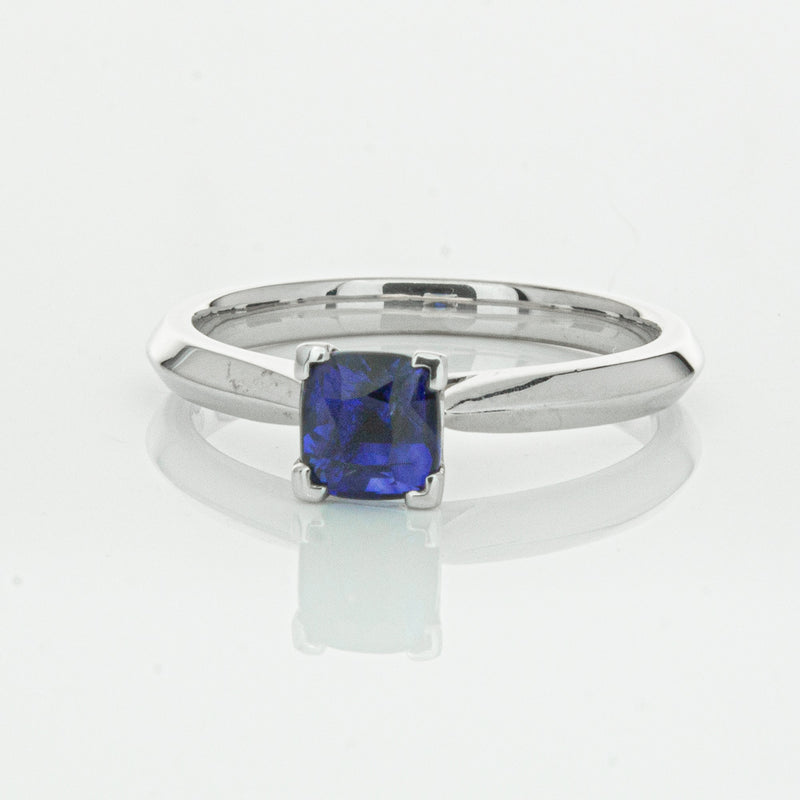 18ct White Gold 1.07ct Sapphire Venetian Ring-Ring-Walker & Hall