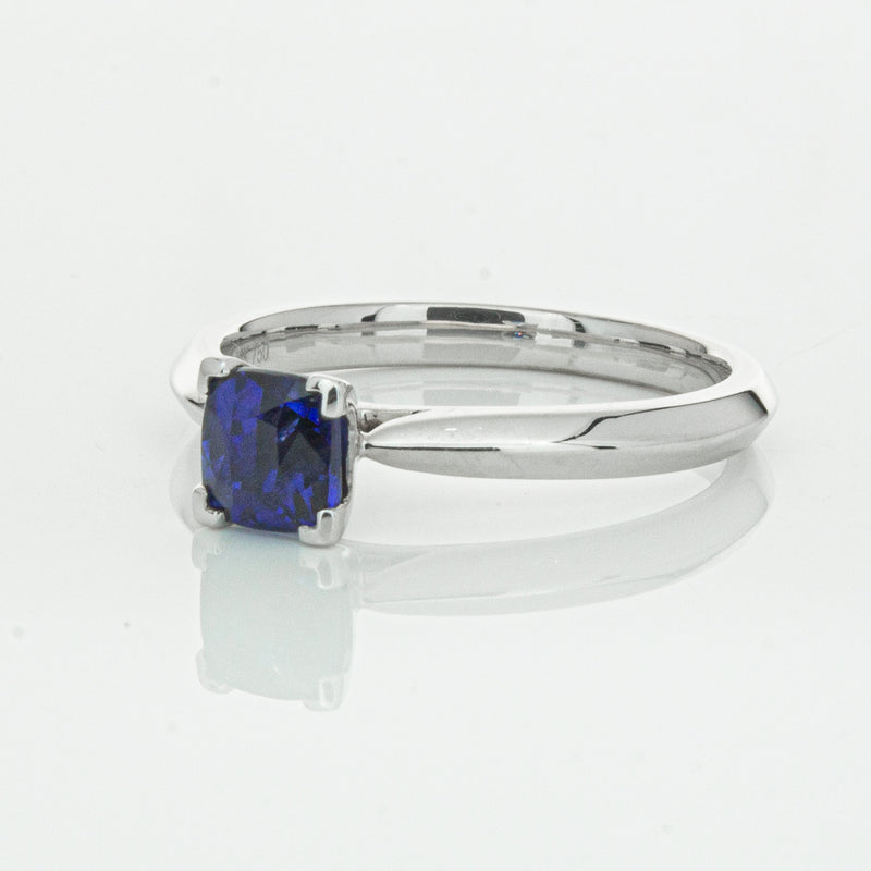 18ct White Gold 1.07ct Sapphire Venetian Ring-Ring-Walker & Hall
