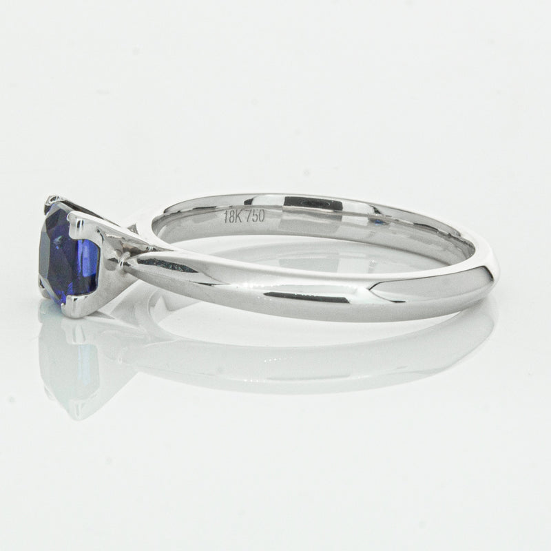 18ct White Gold 1.07ct Sapphire Venetian Ring-Ring-Walker & Hall