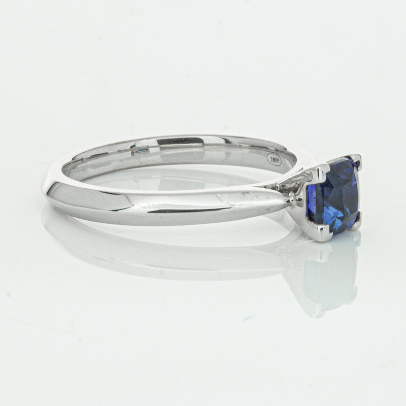 18ct White Gold 1.07ct Sapphire Venetian Ring-Ring-Walker & Hall
