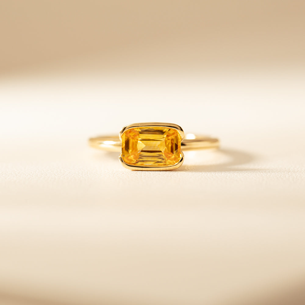 18ct Yellow Gold Golden Sapphire Elle Ring - Ring - Walker & Hall