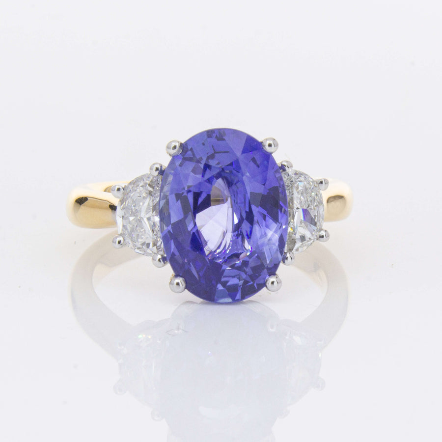 18ct Yellow Gold 4.77ct Sapphire & Diamond Ring