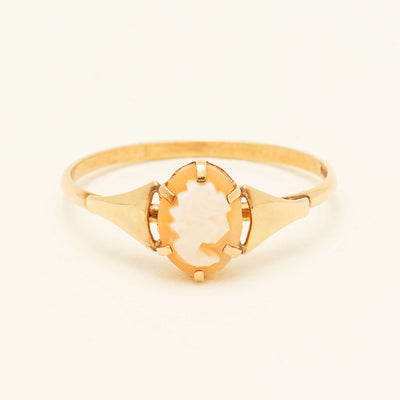 Deja Vu 9ct Yellow Gold Petite Cameo Ring - Ring - Walker & Hall