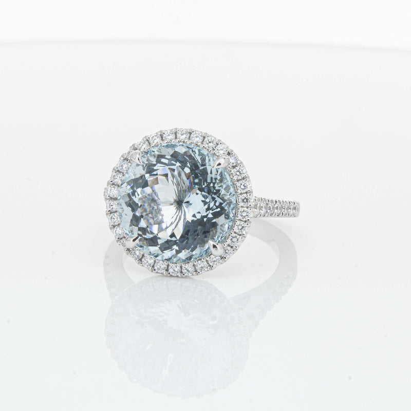 18ct White Gold 5.30ct Aquamarine & Diamond Sierra Ring-Ring-Walker & Hall