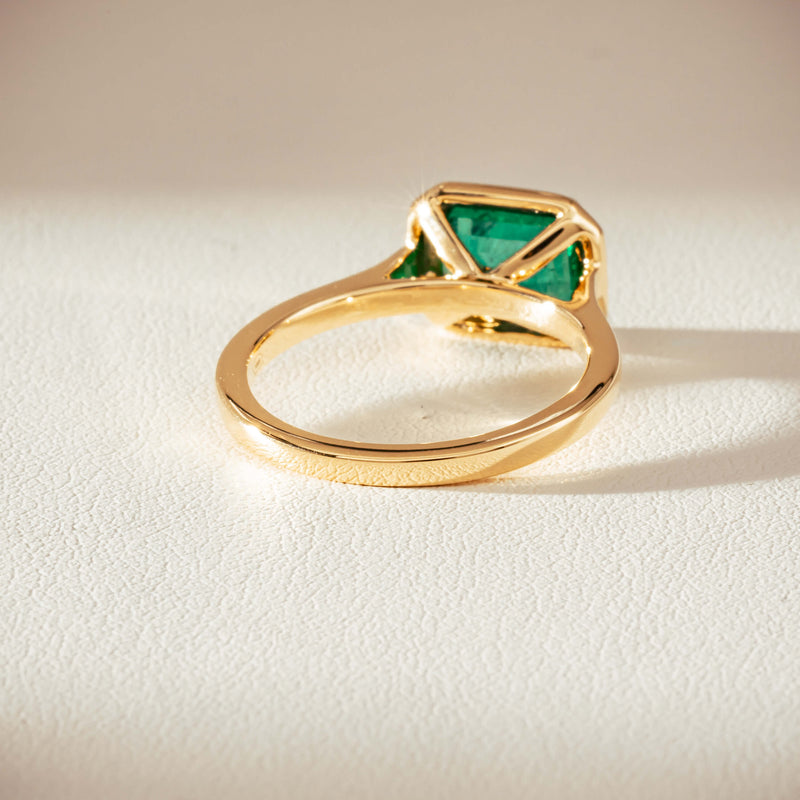18ct Yellow Gold 1.89ct Emerald Windsor Ring-Ring-Walker & Hall