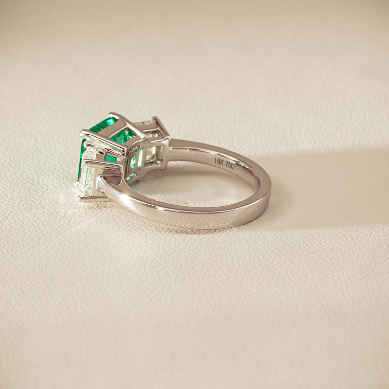 18ct White Gold 2.76ct Emerald & Diamond Odyssey Ring - Ring - Walker & Hall