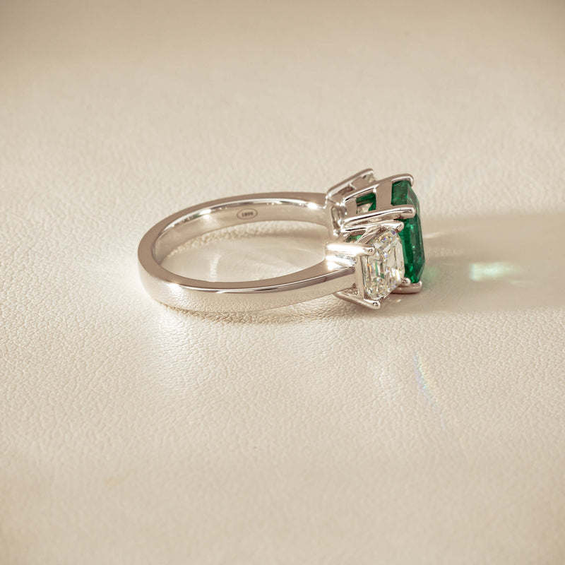 18ct White Gold 2.76ct Emerald & Diamond Odyssey Ring - Ring - Walker & Hall