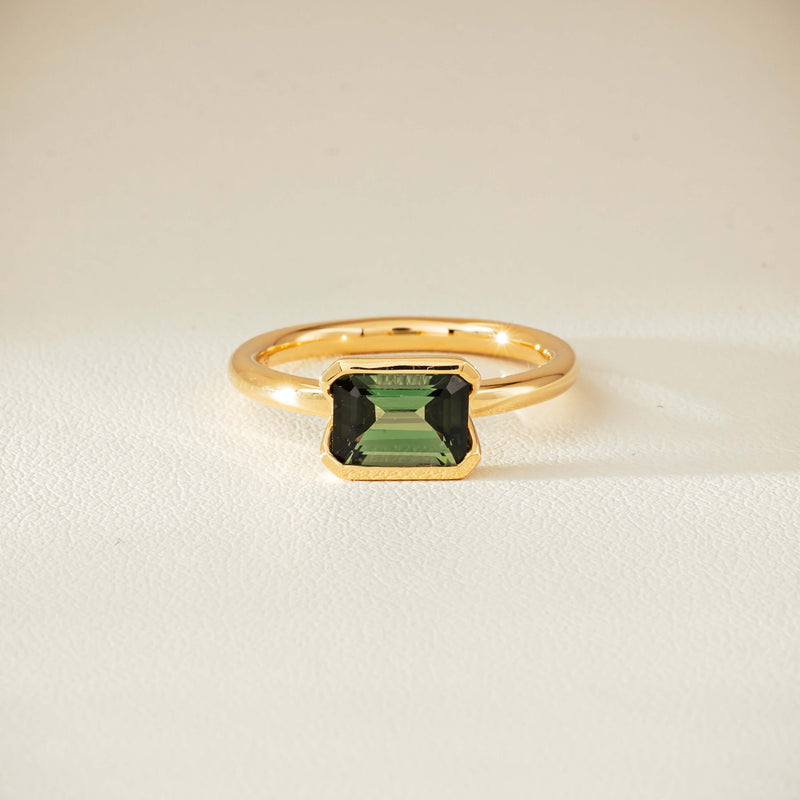 18ct Yellow Gold 1.77ct Green Tourmaline Elle Ring - Ring - Walker & Hall