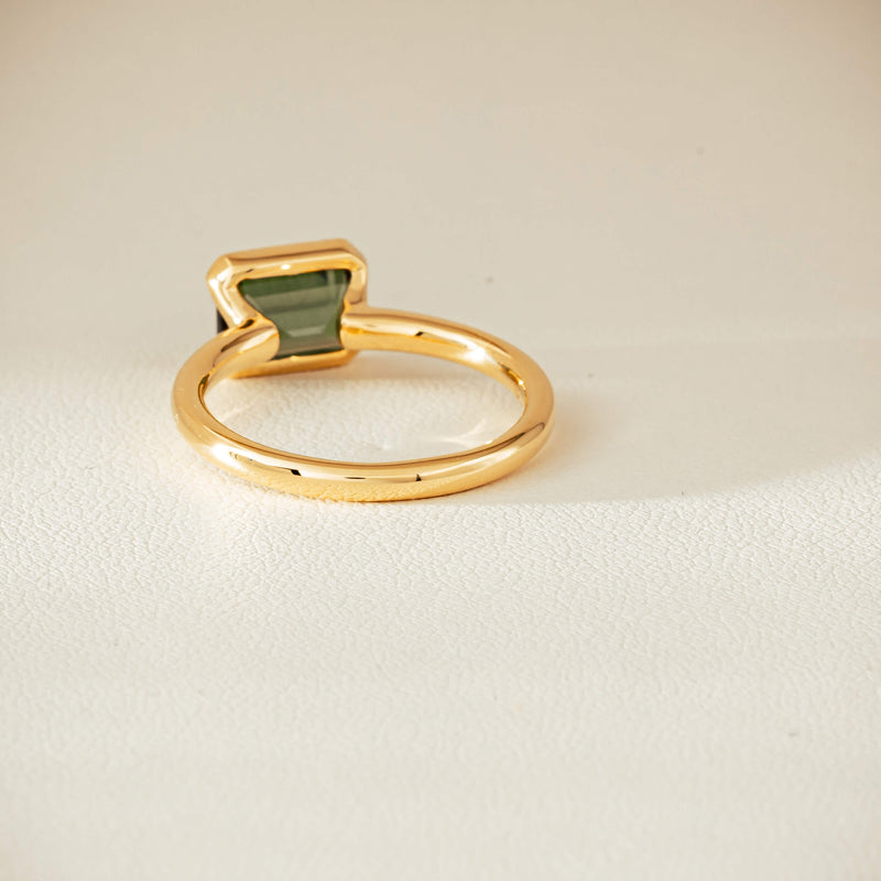 18ct Yellow Gold 1.77ct Green Tourmaline Elle Ring - Ring - Walker & Hall