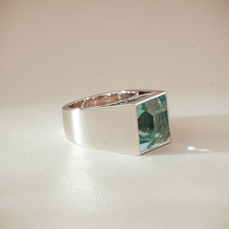 Platinum 9.65ct Aquamarine Flare Ring - Ring - Walker & Hall