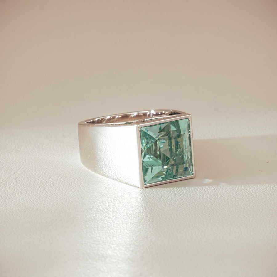 Platinum 9.65ct Aquamarine Flare Ring - Ring - Walker & Hall
