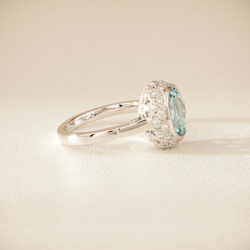 18ct White Gold 2.35ct Aquamarine & Diamond Dulce Ring - Ring - Walker & Hall