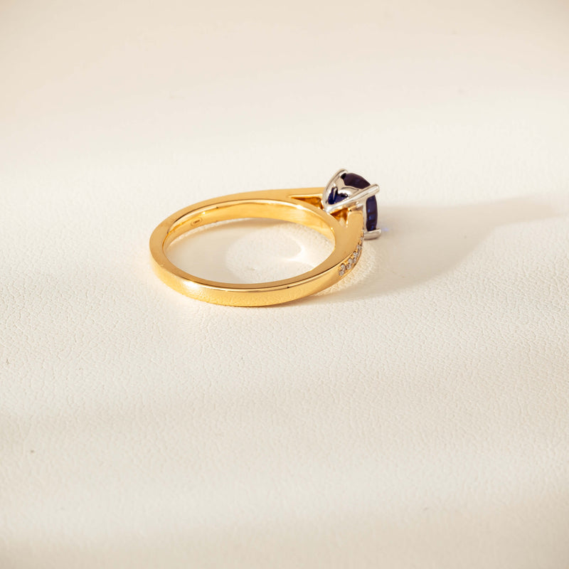 18ct Yellow Gold 1.55ct Sapphire & Diamond Vantage Ring - Ring - Walker & Hall