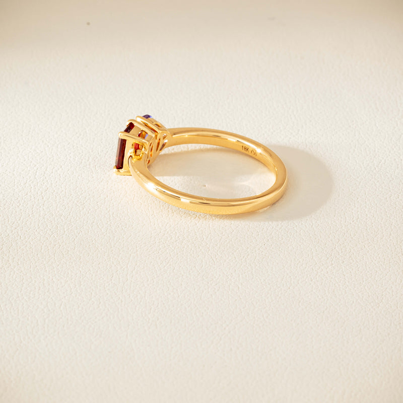 18ct Yellow Gold Garnet & Tanzanite Toi et Moi Ring - Ring - Walker & Hall