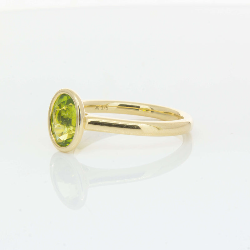 9ct Yellow Gold Peridot Rubover Set Ring - Ring - Walker & Hall