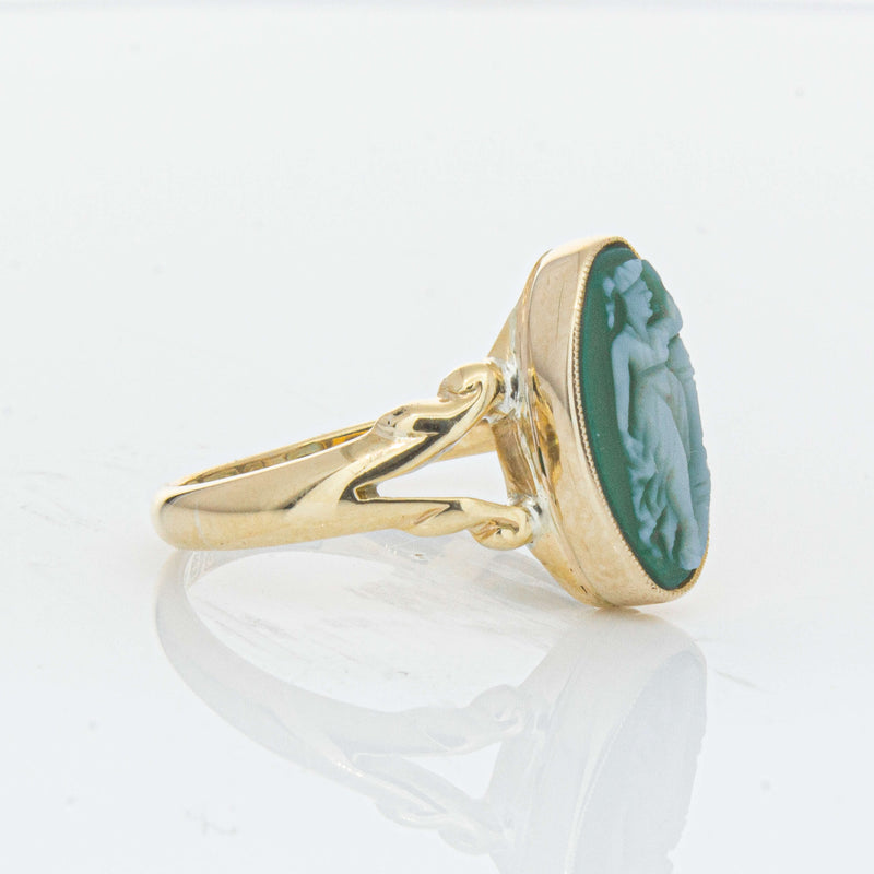 Vintage 9ct Yellow Gold Chrysoprase Cameo Ring - Ring - Walker & Hall