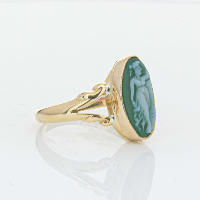 Vintage 9ct Yellow Gold Chrysoprase Cameo Ring - Ring - Walker & Hall