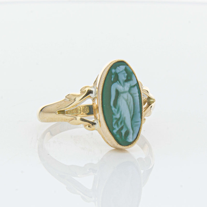 Vintage 9ct Yellow Gold Chrysoprase Cameo Ring - Ring - Walker & Hall