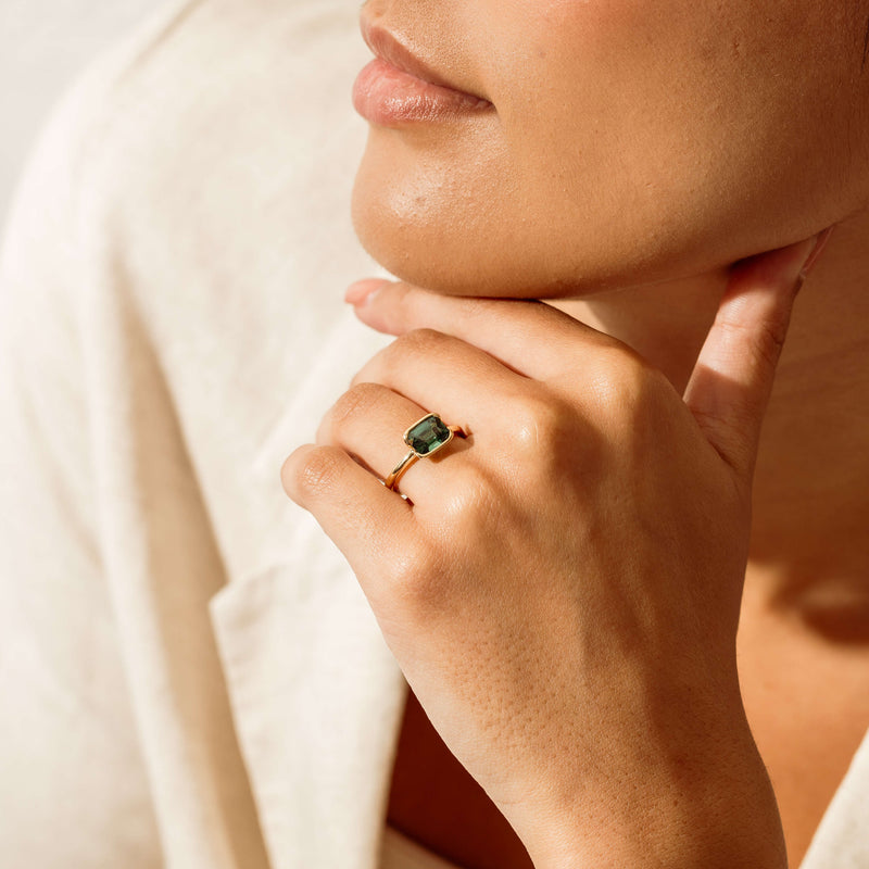 18ct Yellow Gold 2.05ct Tsavorite Elle Ring - Ring - Walker & Hall