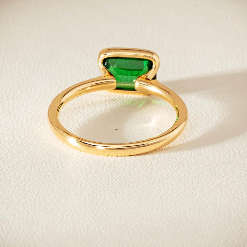 18ct Yellow Gold 2.05ct Tsavorite Elle Ring - Ring - Walker & Hall