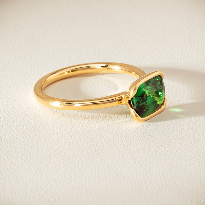 18ct Yellow Gold 2.05ct Tsavorite Elle Ring - Ring - Walker & Hall