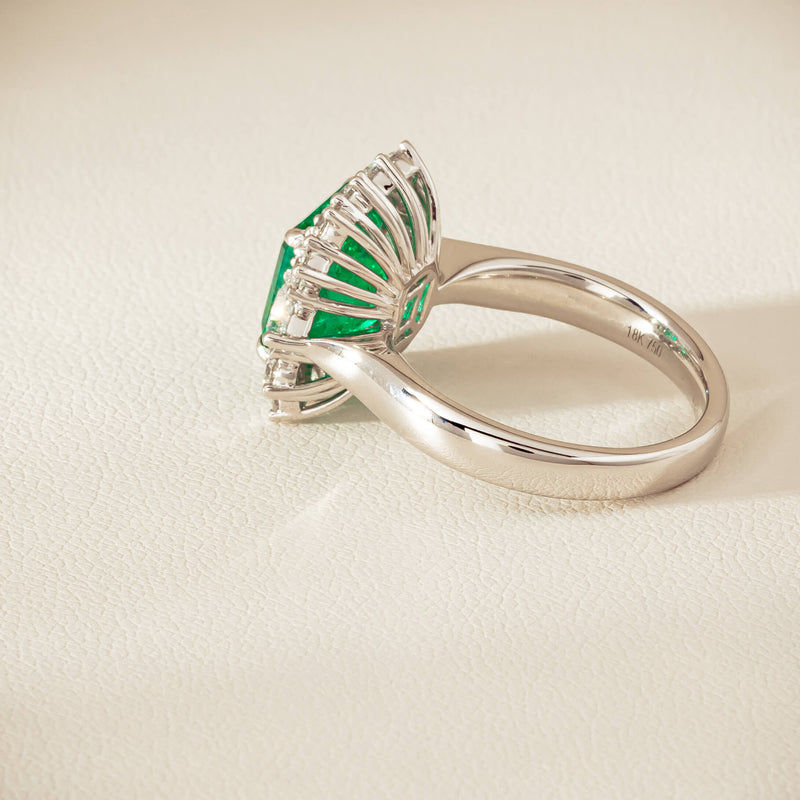 18ct White Gold 3.41ct Emerald & Diamond Cluster Ring - Ring - Walker & Hall