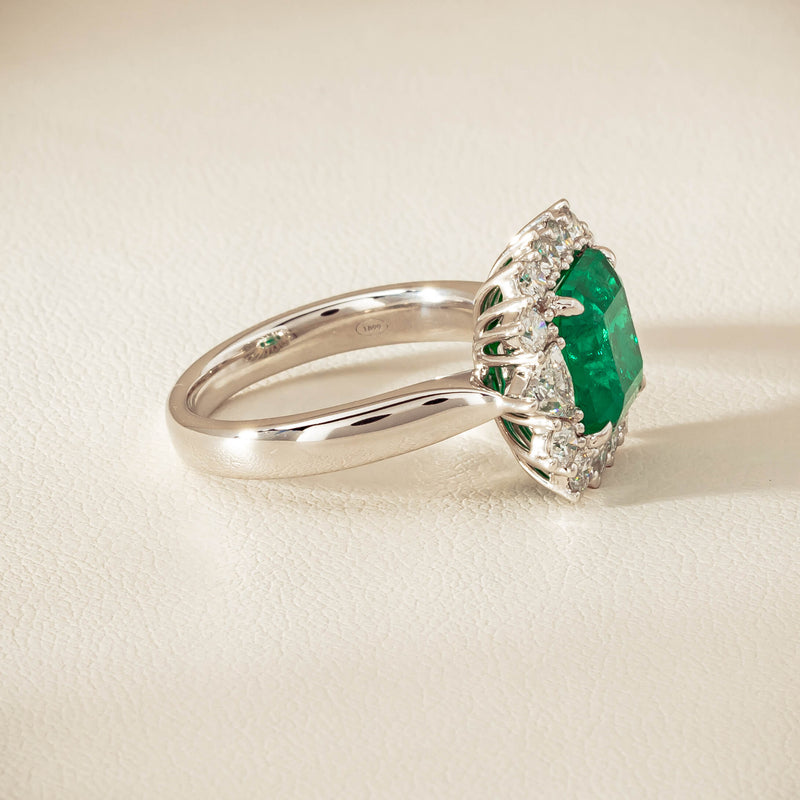 18ct White Gold 3.41ct Emerald & Diamond Cluster Ring - Ring - Walker & Hall