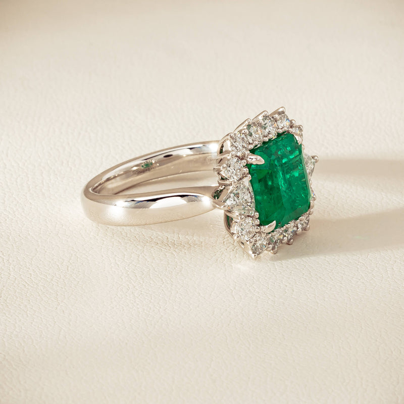 18ct White Gold 3.41ct Emerald & Diamond Cluster Ring - Ring - Walker & Hall