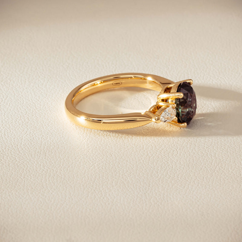 18ct Yellow Gold 2.63ct Green Sapphire & Diamond Ayla Ring - Ring - Walker & Hall