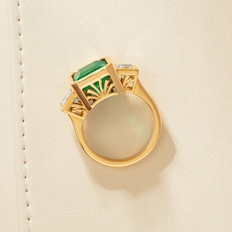 18ct Yellow Gold 5.07ct Emerald & Princess-Cut Diamond Ring - Ring - Walker & Hall