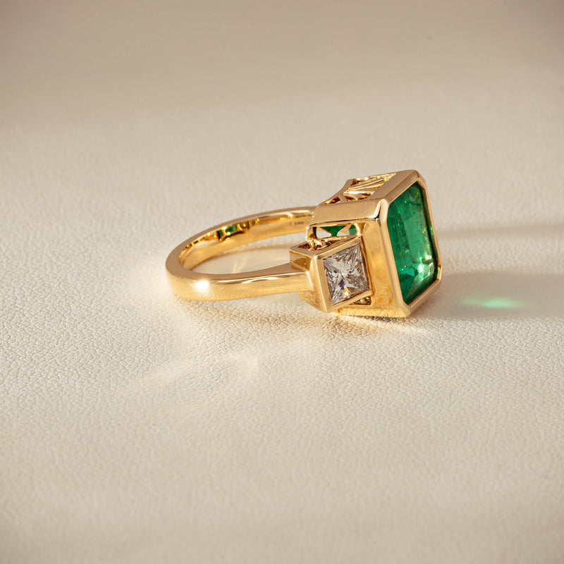 18ct Yellow Gold 5.07ct Emerald & Princess-Cut Diamond Ring - Ring - Walker & Hall