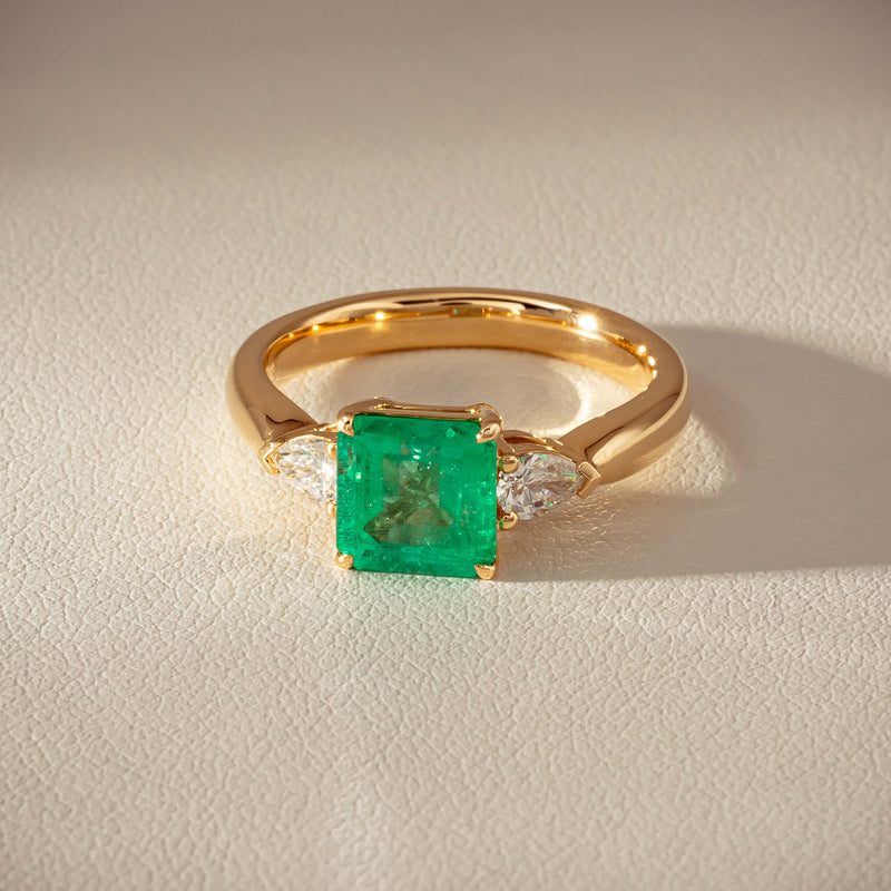 18ct Yellow Gold 1.83ct Emerald & Diamond Ayla Ring - Ring - Walker & Hall