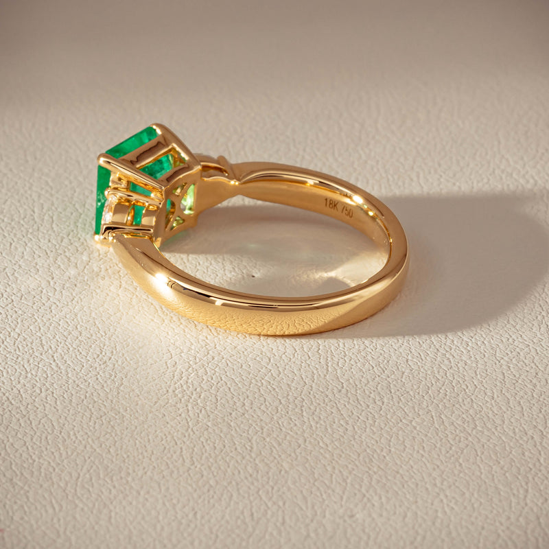 18ct Yellow Gold 1.83ct Emerald & Diamond Ayla Ring - Ring - Walker & Hall