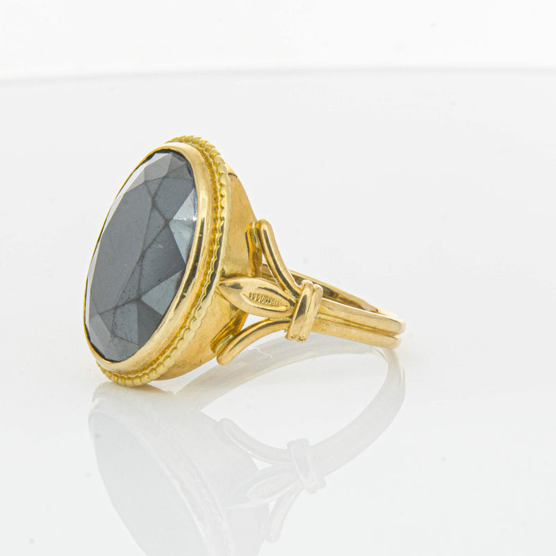 Deja Vu 18ct Yellow Gold Oval-Faceted Hematite Ring - Ring - Walker & Hall