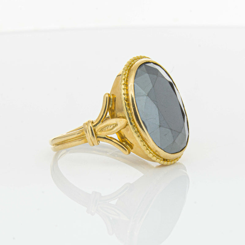 Deja Vu 18ct Yellow Gold Oval-Faceted Hematite Ring - Ring - Walker & Hall