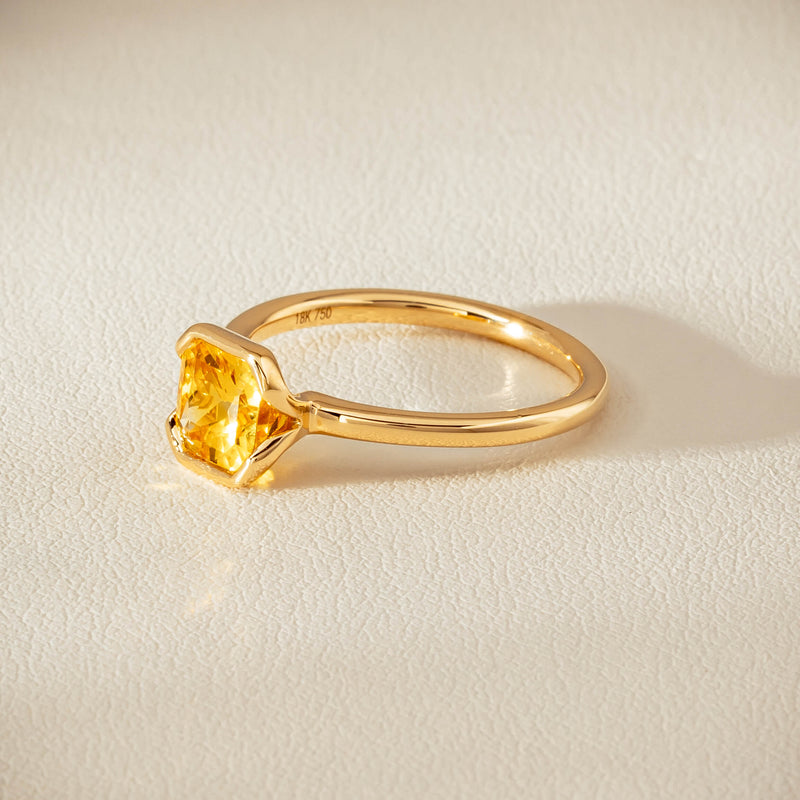 18ct Yellow Gold 2.03ct Yellow Sapphire Elle Ring - Ring - Walker & Hall