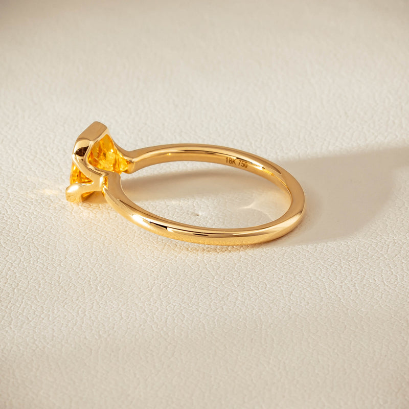 18ct Yellow Gold 2.03ct Yellow Sapphire Elle Ring - Ring - Walker & Hall