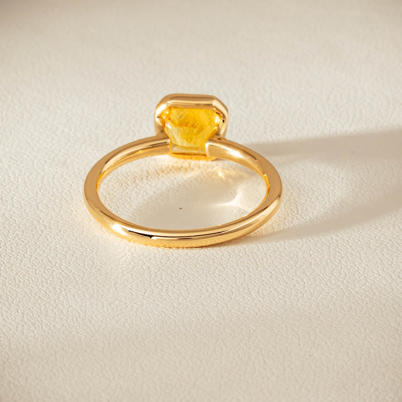 18ct Yellow Gold 2.03ct Yellow Sapphire Elle Ring - Ring - Walker & Hall