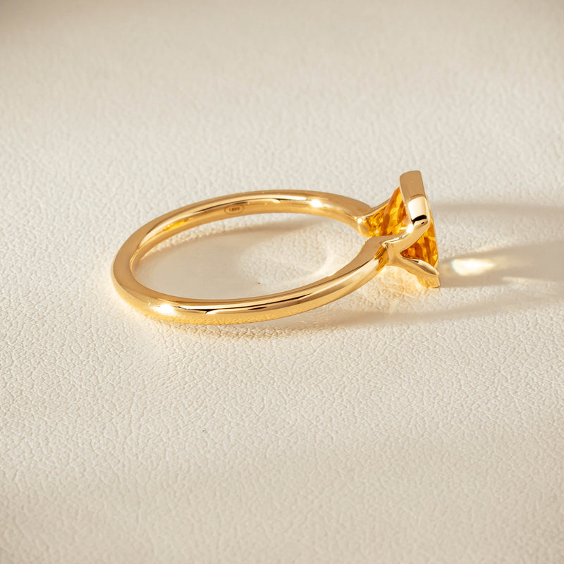 18ct Yellow Gold 2.03ct Yellow Sapphire Elle Ring - Ring - Walker & Hall