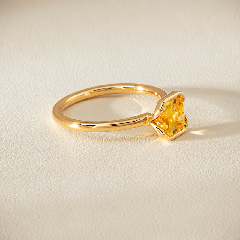 18ct Yellow Gold 2.03ct Yellow Sapphire Elle Ring - Ring - Walker & Hall
