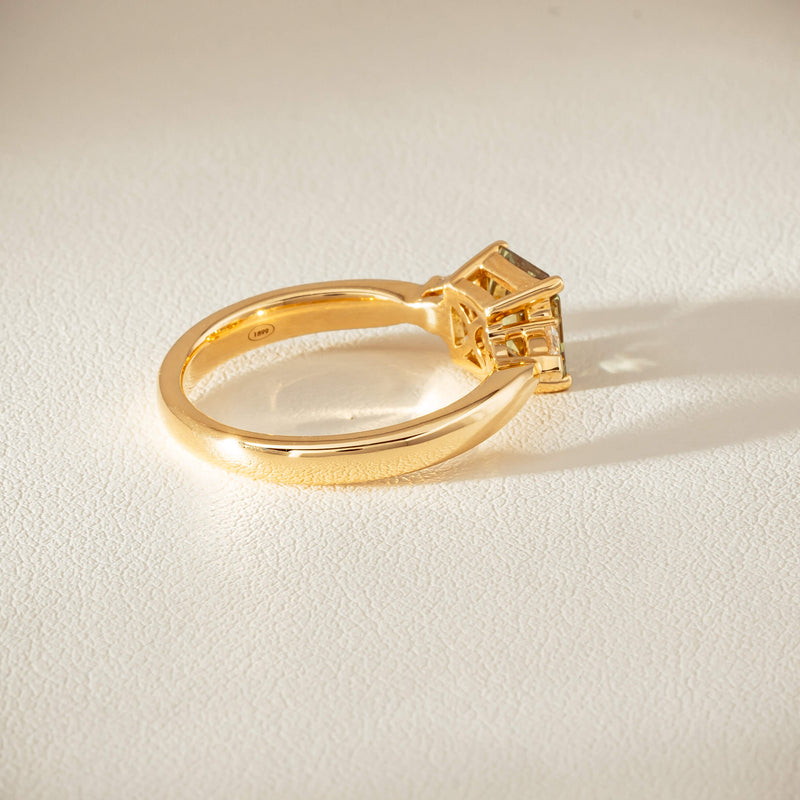 18ct Yellow Gold 1.56ct Green Sapphire & Diamond Ayla Ring - Ring - Walker & Hall