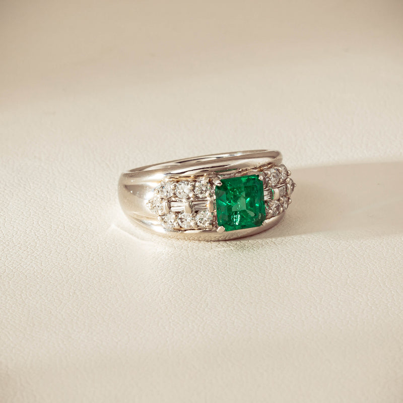 Deja Vu Platinum 1.43ct Emerald & Diamond Cluster Ring - Ring - Walker & Hall