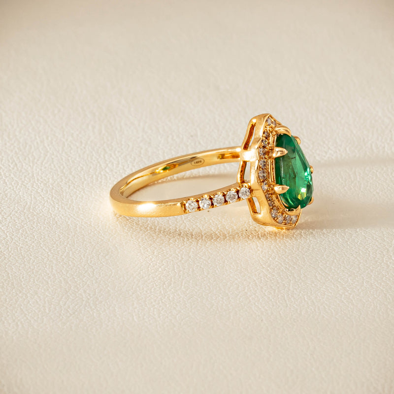 Deja Vu 18ct Yellow Gold 1.22ct Emerald & Diamond Ring - Ring - Walker & Hall