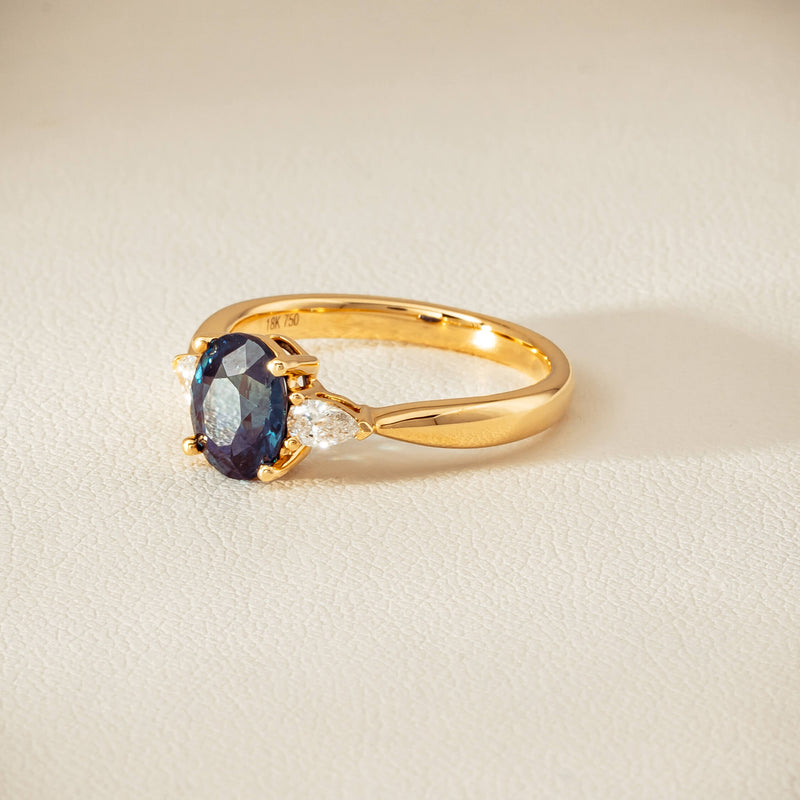 18ct Yellow Gold 1.72ct Teal Sapphire & Diamond Ayla Ring - Ring - Walker & Hall