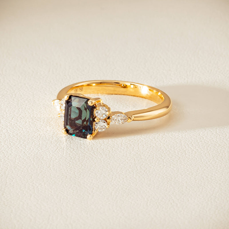 18ct Yellow Gold 1.52ct Teal Sapphire & Diamond Oriana Ring - Ring - Walker & Hall