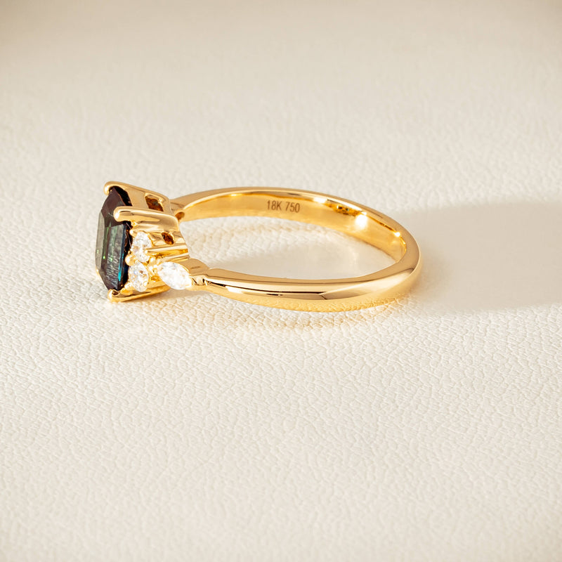 18ct Yellow Gold 1.52ct Teal Sapphire & Diamond Oriana Ring - Ring - Walker & Hall