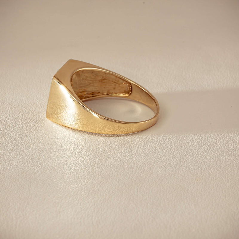 Deja Vu 9ct Yellow Gold Sapphire & Diamond Signet Ring - Ring - Walker & Hall